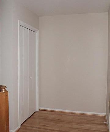 3rd image of 7721 Heatherton Ln