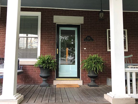 4th image of 724 Franklin Ave