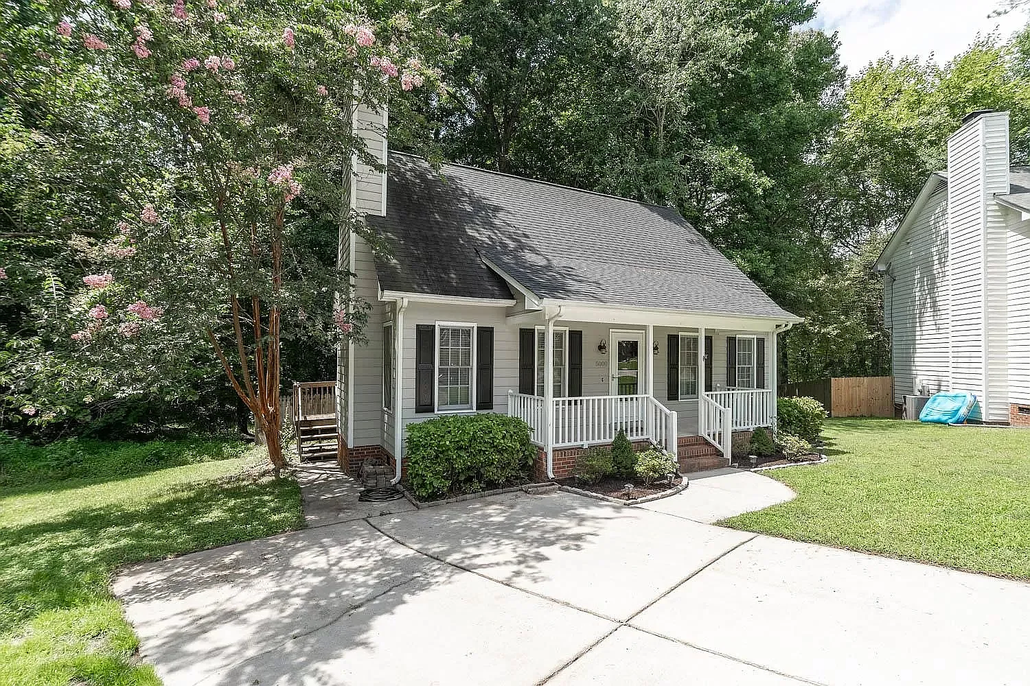 3 bed, 2.5 bath, 1411 sqft, $1,950 — Photo 4
