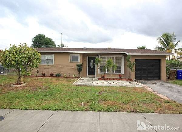 1st image of 920 NE 51st St