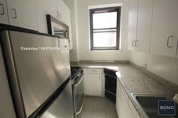 Rented by Bond New York | media 5