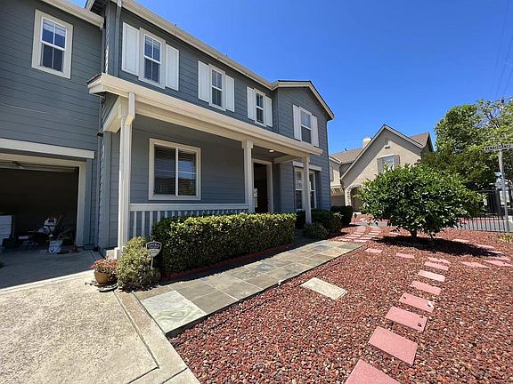 4th image of 16085 Maubert Ave