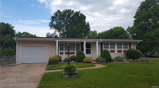 1st image of 10223 Varnum Dr