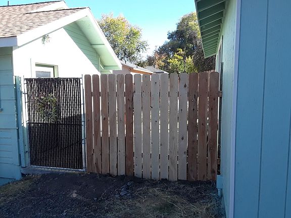 4th image of 1244 California Ave