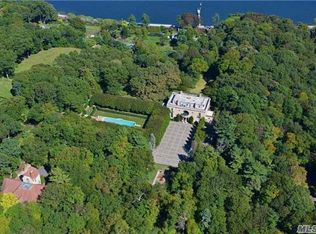 249 Cleft Rd, Mill Neck, NY 11765