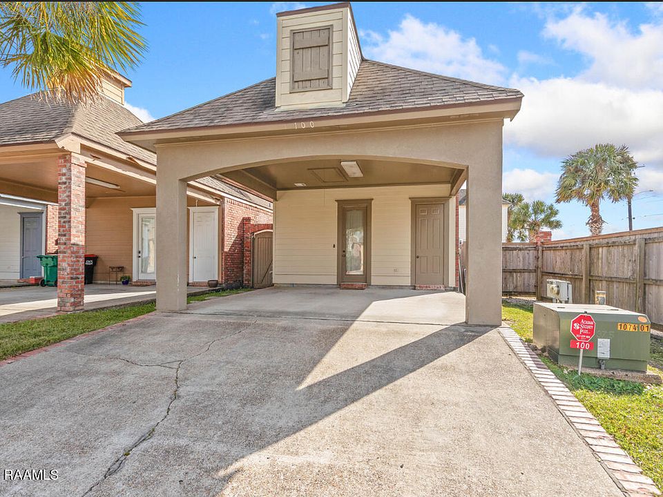 1st image of 100 Coconut Grove Cir