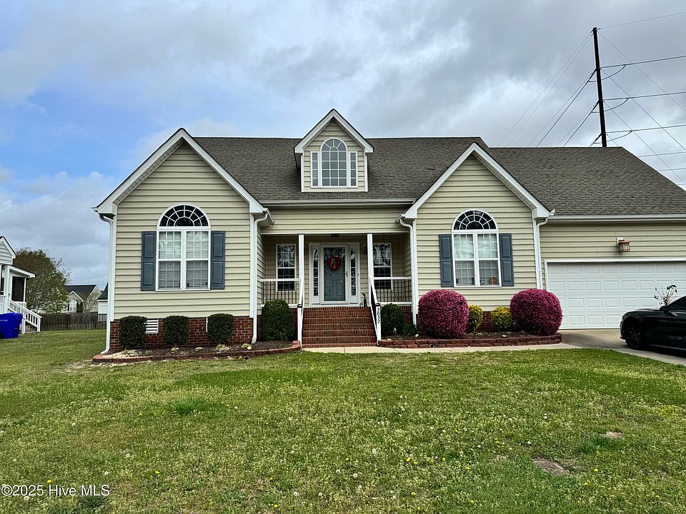 1st image of 2032 Cherrytree Ln