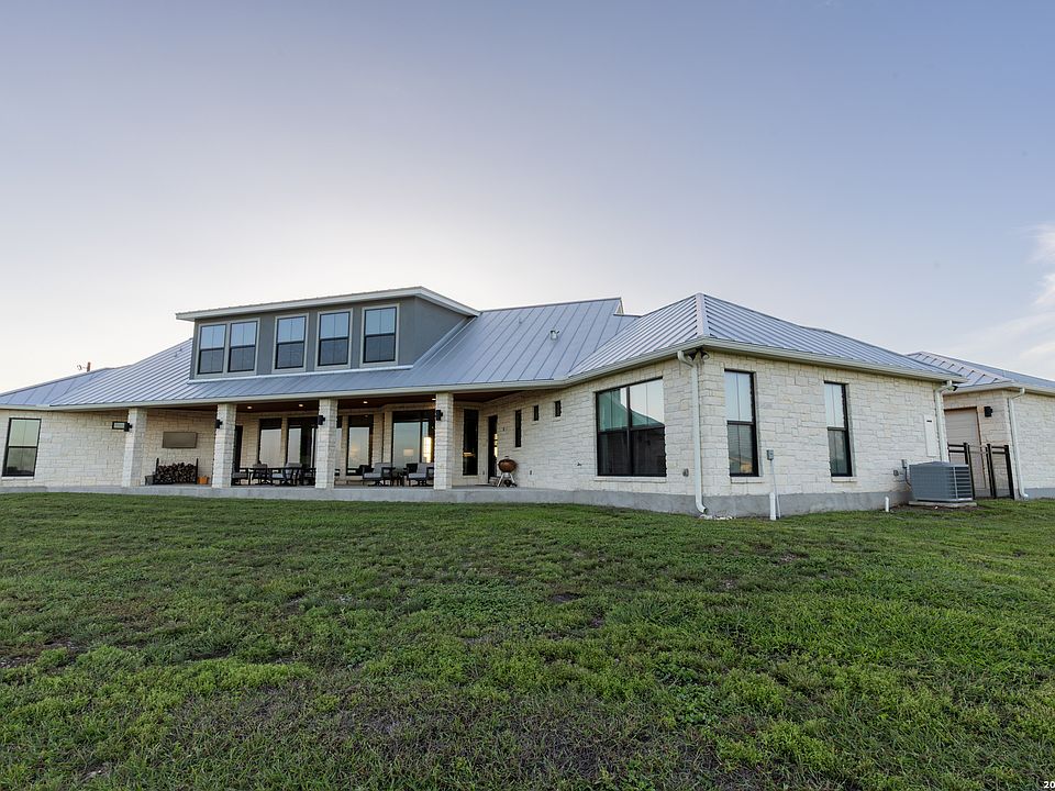1st image of 457 Branch Rd