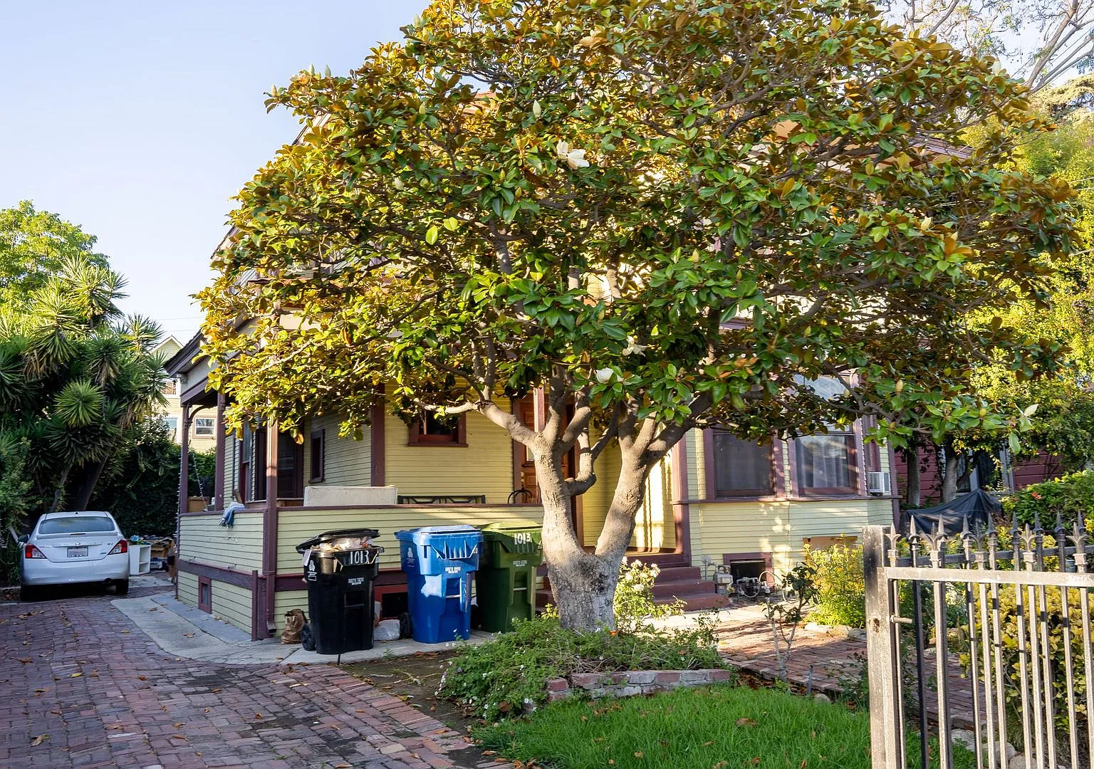 1013 W. 24th St - Dorr Holdings -1 LLC — Photo 2