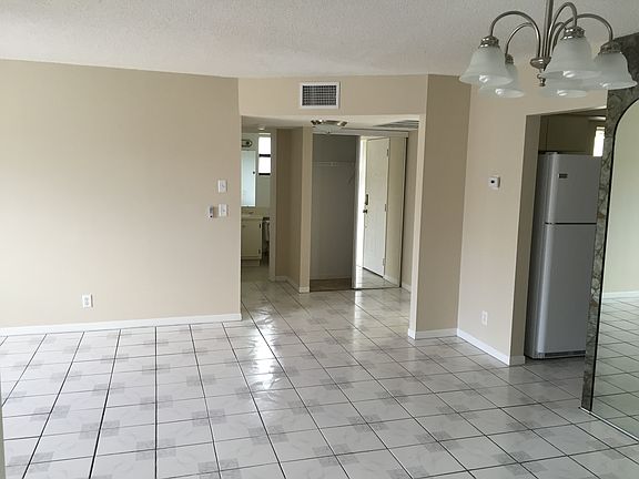 5th image of 3461 Cocoplum Cir