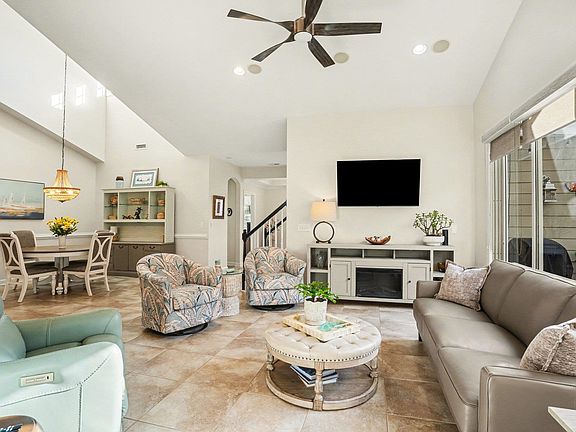 5th image of 6244 Catalina Dr. #1412