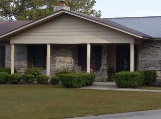 2174 Pitts Dr, Grand Ridge, FL 32442