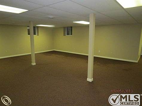 BSMT  FINISHED BSMT.JPG