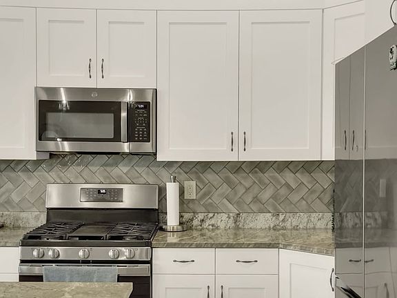5th image of 5050 N Cambridge Way