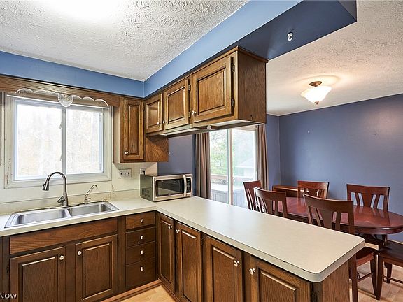5th image of 5165 Fawn Dr