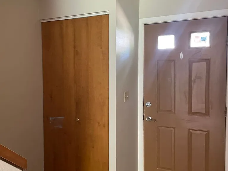 1160 Cambria Ct — Photo 8