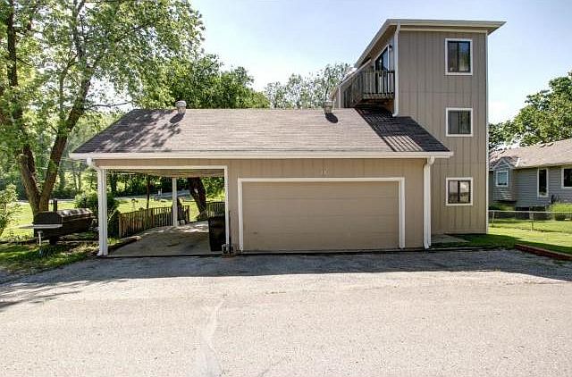 1st image of 3 Clipper Dr