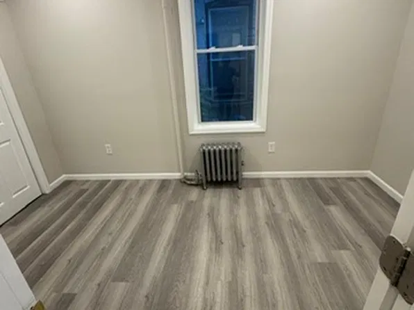 4th Street building, 40-44 4th St #4c1b6a3e3, Passaic, NJ 07055