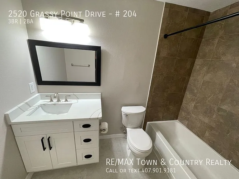 2520 Grassy Point Dr #204 — Photo 13