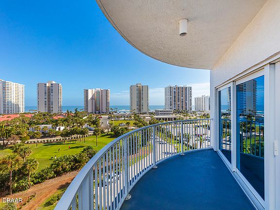 3rd image of 2 Oceans West Blvd APT 706