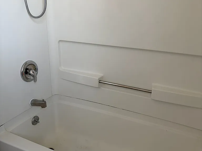 831 Castleton Ave #2 — Photo 7