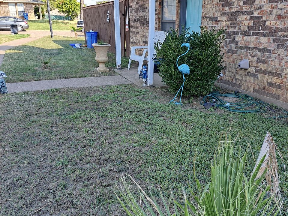 1st image of 109 Peachtree Ct APT B