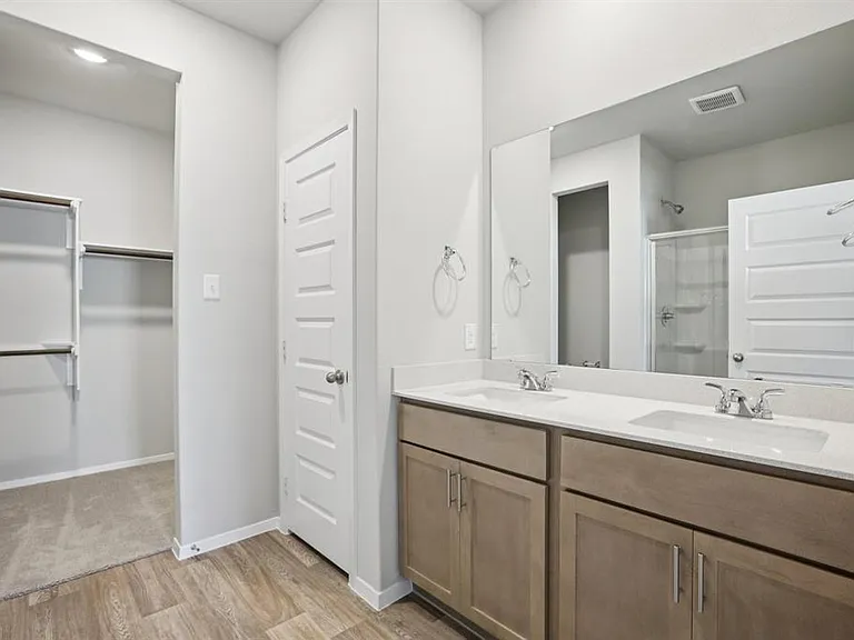 11905 Murano Dr — Photo 10