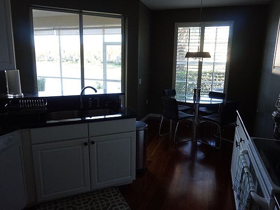 3rd image of 6948 Prosperity Cir