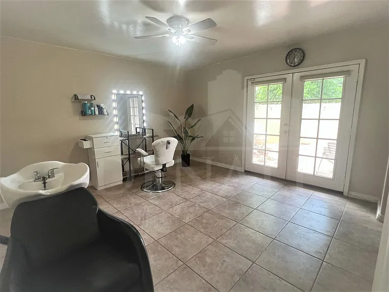 3122 E Monterosa St — Photo 19