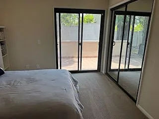 1204 W Sunset Dr S — Photo 3