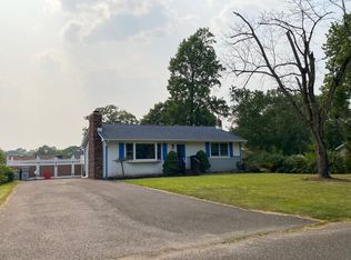 1082 Simca Ter, Vineland, NJ 08360