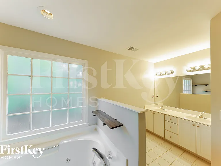 135 Grande View Ln — Photo 10