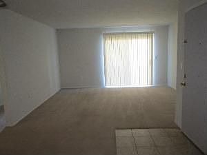 2nd image of 2907 Vineyards Pkwy