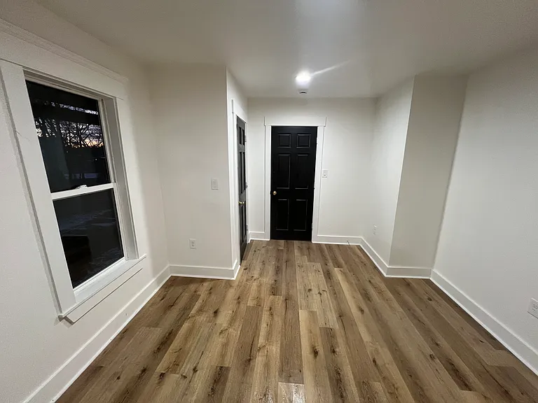 1407 Center St #B — Photo 14