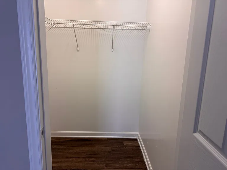 Ashley Place — Photo 9