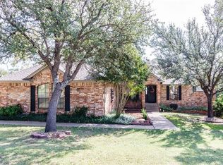9520 Bellechase Rd, Granbury, TX 76049
