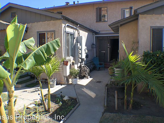 2nd image of 1655 Scott St