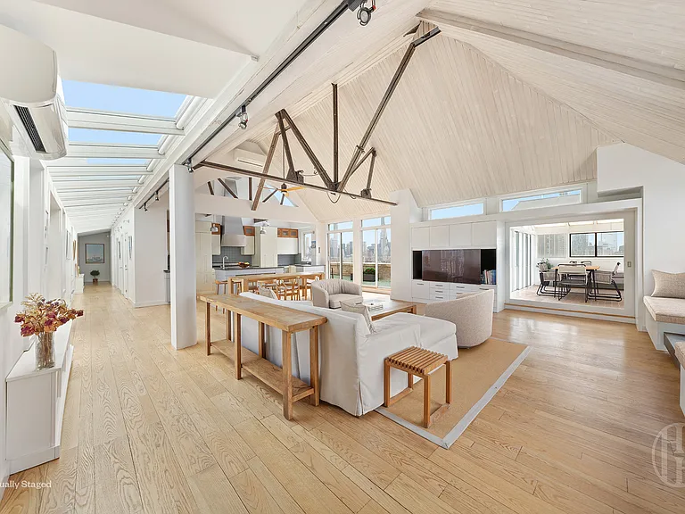 2166 Broadway #PENTHOUSE — Photo 7