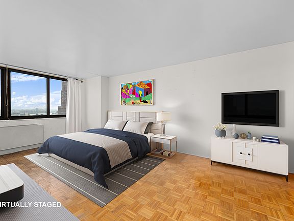 3rd image of 376 Broadway APT 24G