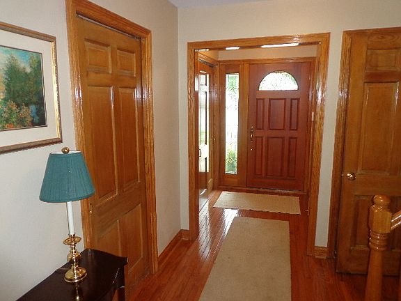5th image of 5128 Weber Ln
