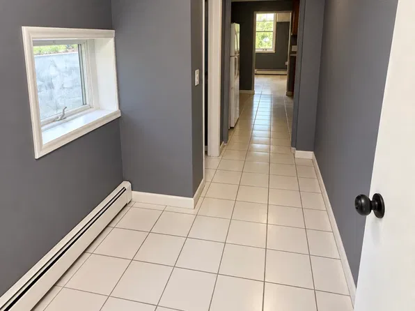 6 Belle Ct, New Windsor, NY