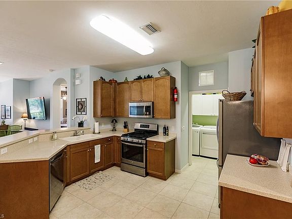 5th image of 9381 Aviano Dr
