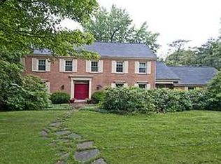 107 Tree Farm Rd, Pittsburgh, PA 15238