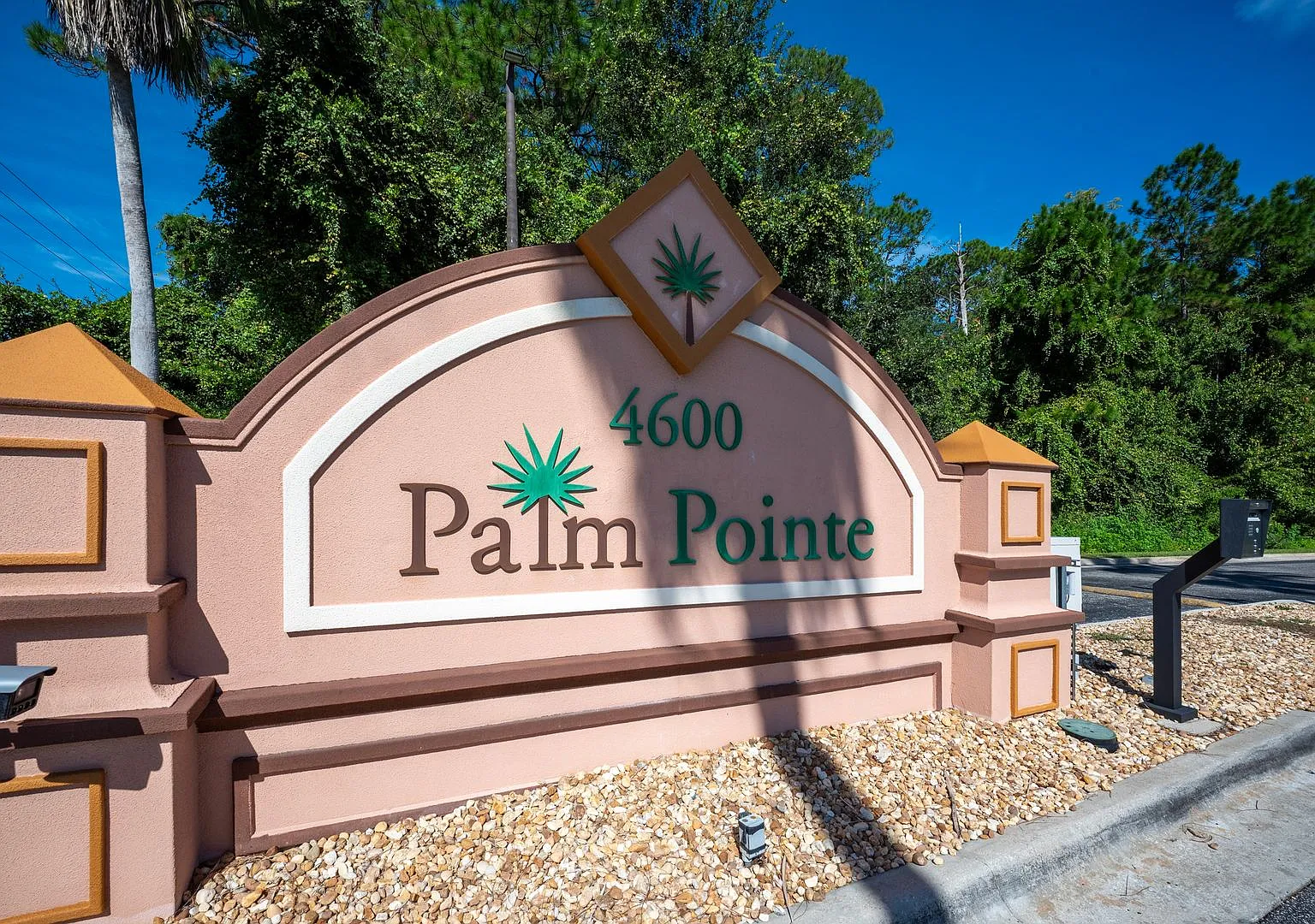 Get to the Pointe! — Photo 1