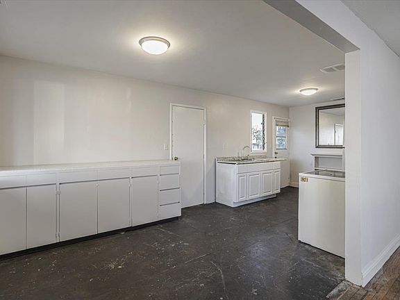 5th image of 1786 Gunston Way