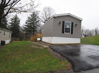 103 Blossom Ln #2, Sewickley, PA 15143