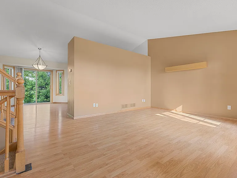 Main level family/dining room