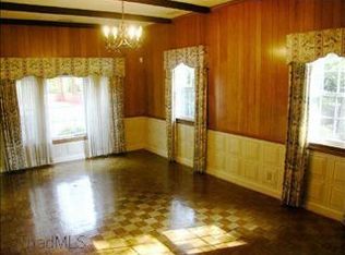 2740 Thornfield Rd, Winston Salem, NC 27106