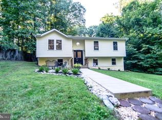 12022 Mastbrook Ln, Manassas, VA 20112