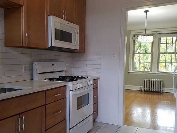 4th image of 7123 N Paulina St APT 3N